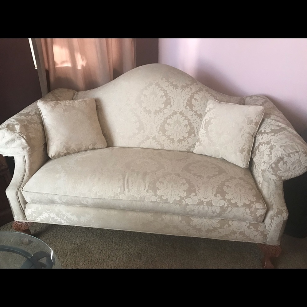 Ethan Allen Settee Sofa